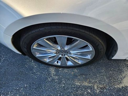 Used 2014 Lincoln MKS AWD image 5