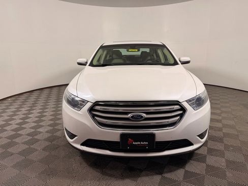 Used 2013 Ford Taurus SEL image 3