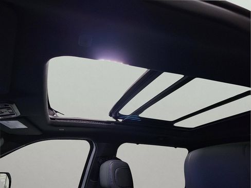 Certified 2025 Toyota Tundra Platinum image 8