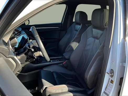 Used 2019 Audi Q3 2.0T Premium Plus image 26