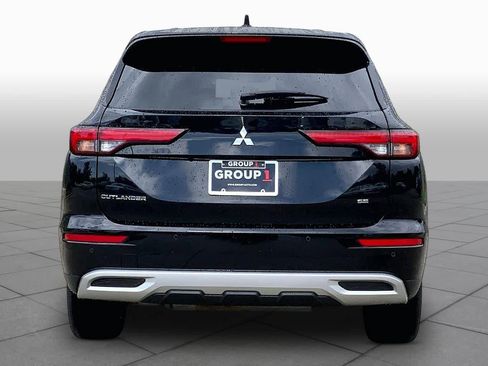 Used 2024 Mitsubishi Outlander SE FWD image 5