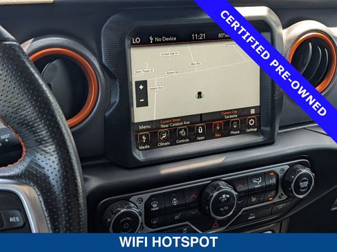 Used 2023 Jeep Gladiator Mojave w/ Cold Weather Group AWD/4WD image 32