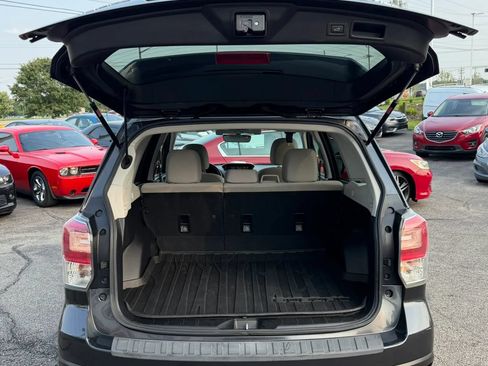 Used 2018 Subaru Forester 2.5i Premium AWD/4WD image 33