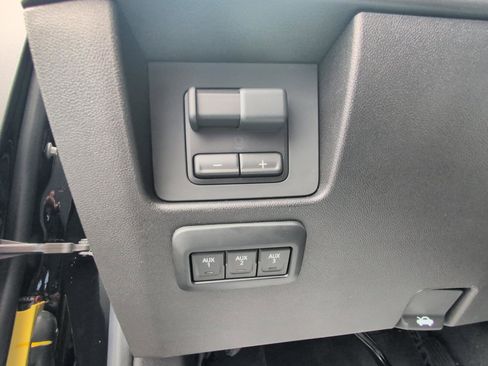 New 2026 GMC Canyon AT4X w/ AT4X AEV Edition image 22