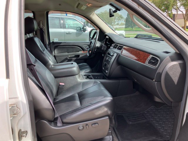 Used 2012 GMC Sierra 1500 SLT w/ Chrome Essentials Package AWD/4WD image 17
