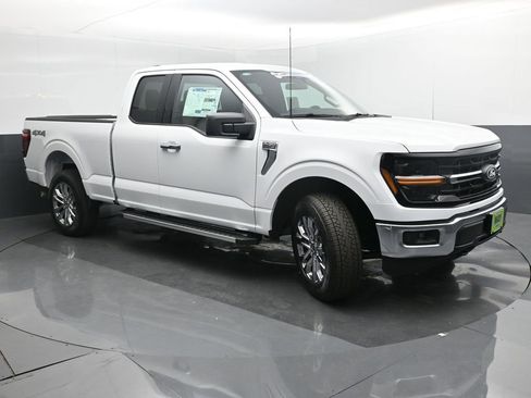 New 2026 Ford F150 XLT w/ XLT Chrome Appearance Package AWD/4WD image 7