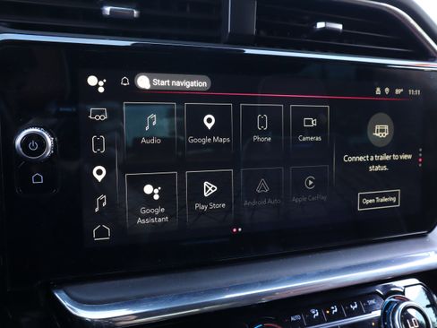 Used 2024 GMC Sierra 3500 Denali Ultimate image 13