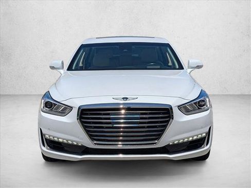 Used 2017 Genesis G90 3.3T Premium RWD image 2