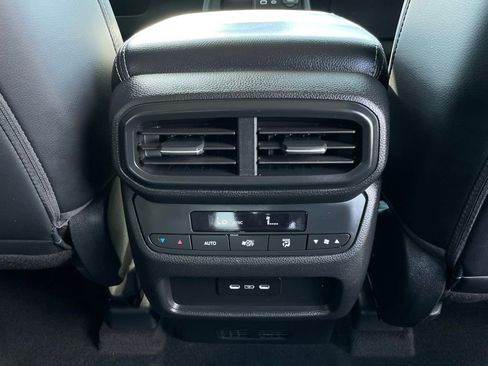 Certified 2025 Honda Pilot EX-L image 37