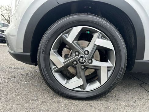 Used 2023 Hyundai Venue SEL w/ Cargo Package image 34