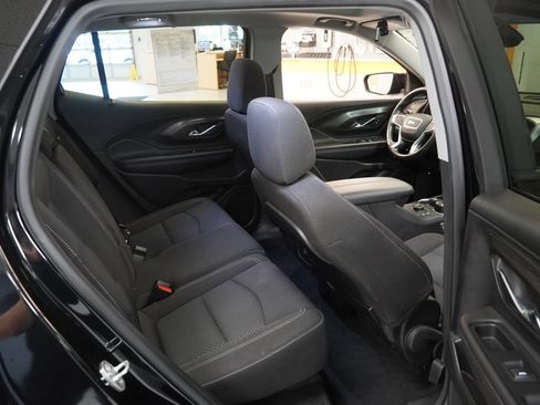 Used 2023 GMC Terrain SLE w/ Driver Convenience Package AWD/4WD image 22