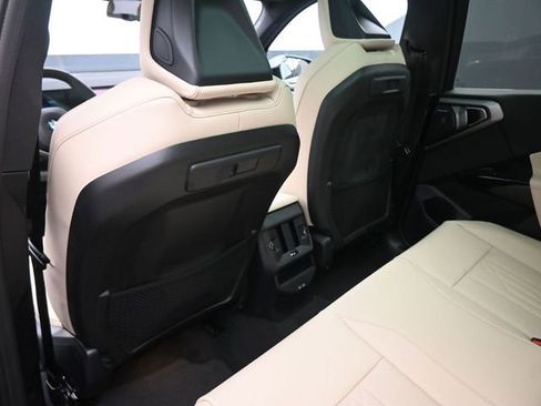 New 2026 BMW X3 xDrive30 w/ Premium Package image 10