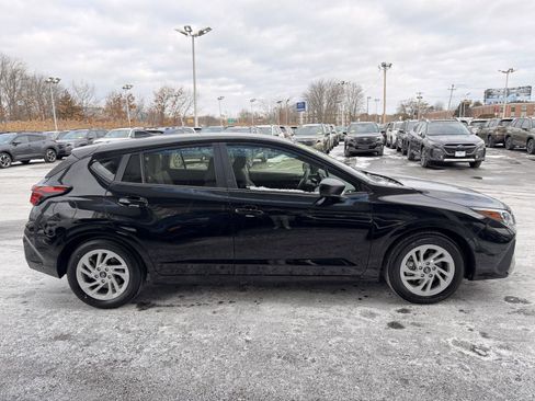 Used 2025 Subaru Impreza 2.0i image 6