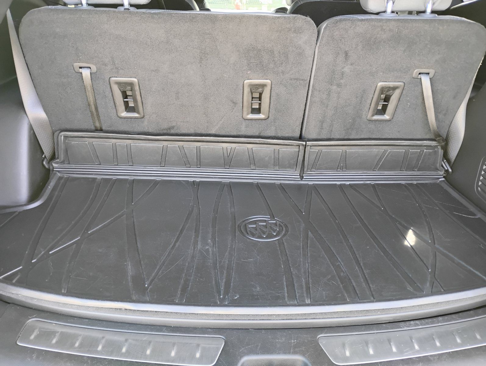 Used 2024 Buick Enclave Essence w/ Trailering Package, 5000 lbs. AWD/4WD image 28