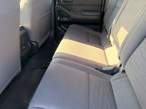 Certified 2022 Nissan Frontier S w/ Technology Package RWD image 17