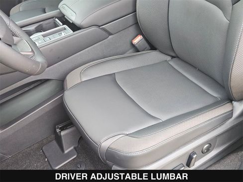 New 2026 Nissan Pathfinder SL image 16