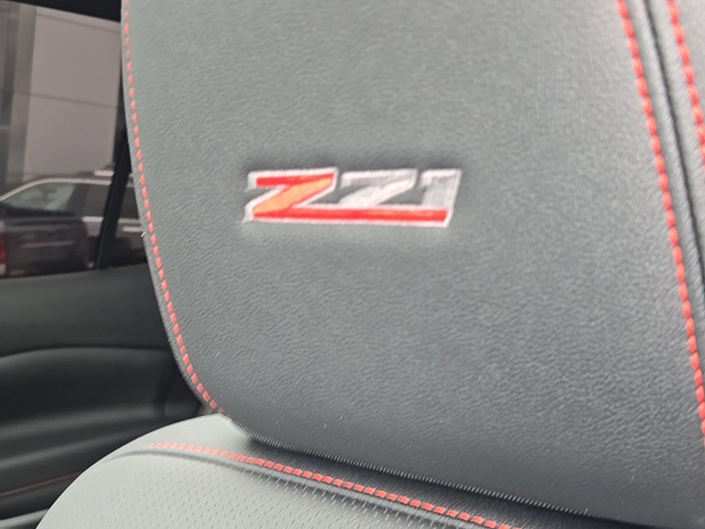 Used 2024 Chevrolet Traverse Z71 w/ Enhanced Driving Package AWD/4WD image 22
