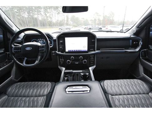 Used 2023 Ford F150 Limited image 12