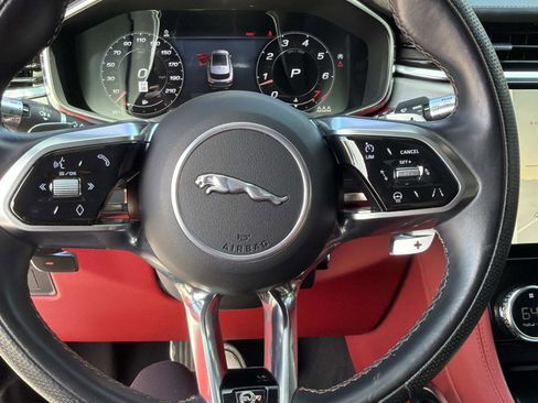 Used 2021 Jaguar F-PACE SVR AWD/4WD image 29