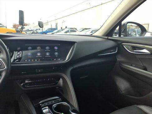 Certified 2021 Buick Envision Essence image 26