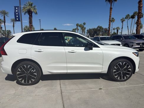 New 2026 Volvo XC60 T8 Ultra w/ Protection Package Premier AWD/4WD image 8