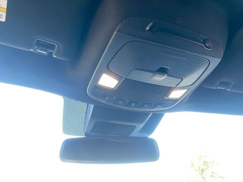 Used 2019 Ford Expedition Max XLT w/ Equipment Group 202A AWD/4WD image 25