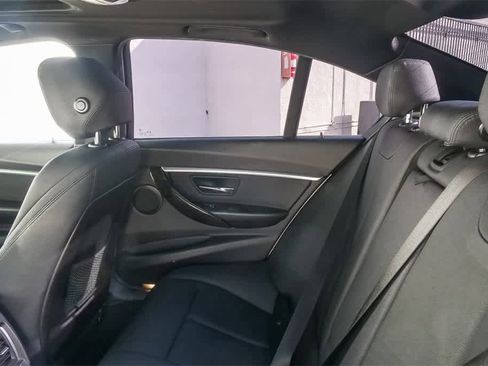 Used 2018 BMW 330i Sedan image 15