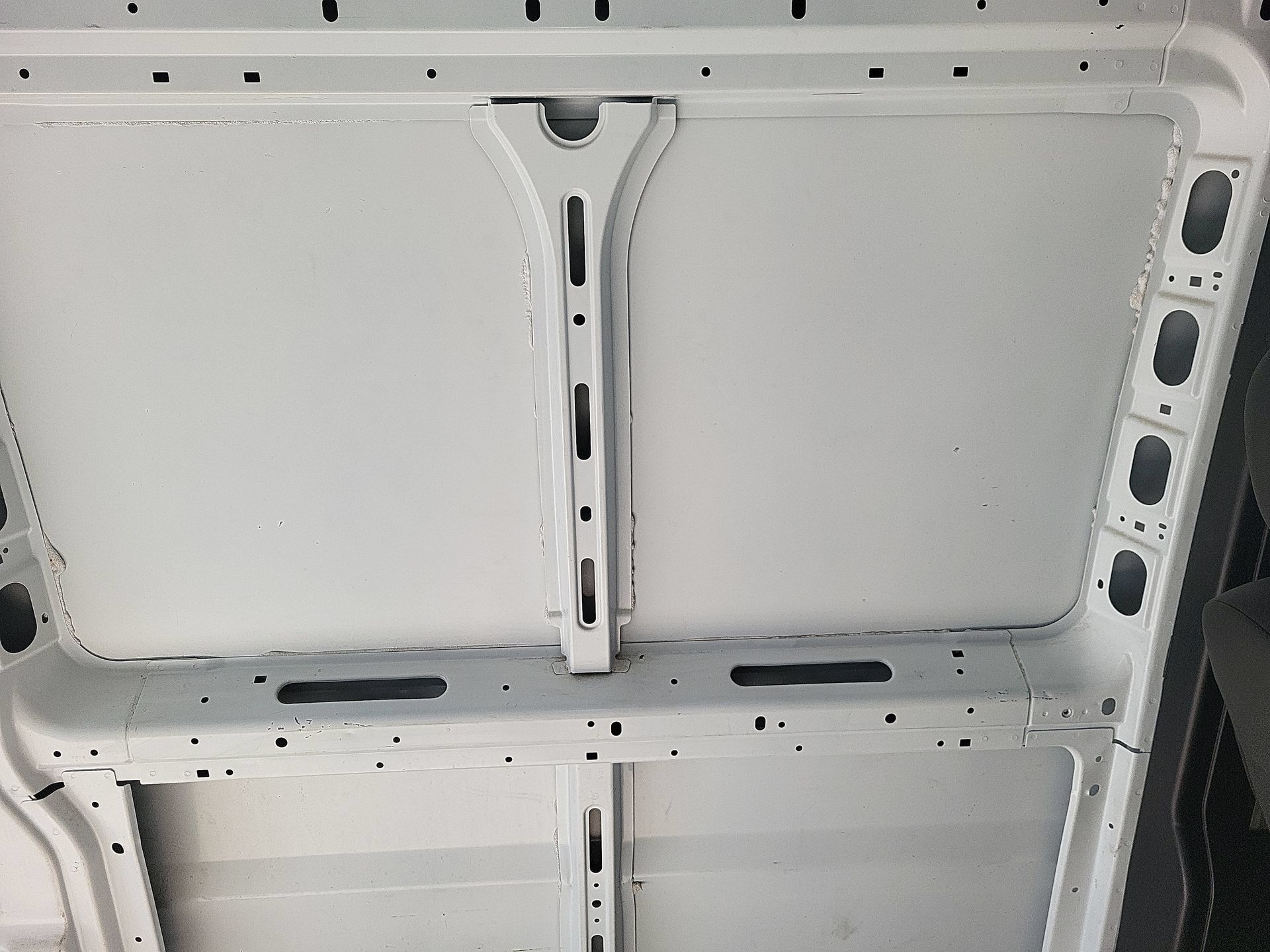 Used 2025 RAM ProMaster 2500 w/ Convenience Group FWD image 2