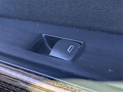 Used 2021 Chevrolet Silverado 1500 LT Trail Boss w/ Convenience Package II image 35