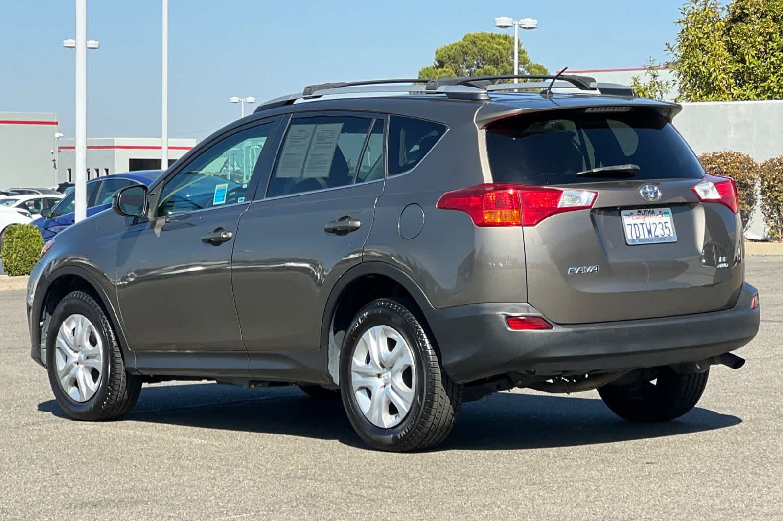 Used 2013 Toyota RAV4 LE AWD/4WD image 7