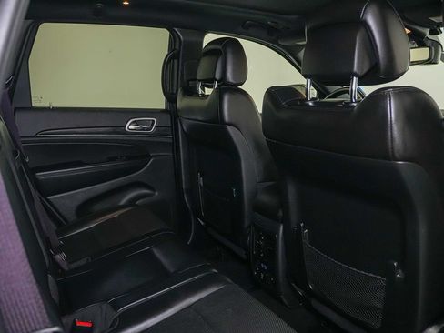 Used 2021 Jeep Grand Cherokee Limited w/ Luxury Group II RWD image 23