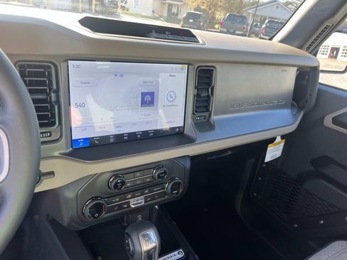 New 2025 Ford Bronco Big Bend image 21