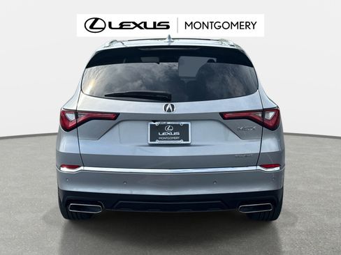 Used 2022 Acura MDX SH-AWD w/ Advance Package image 4