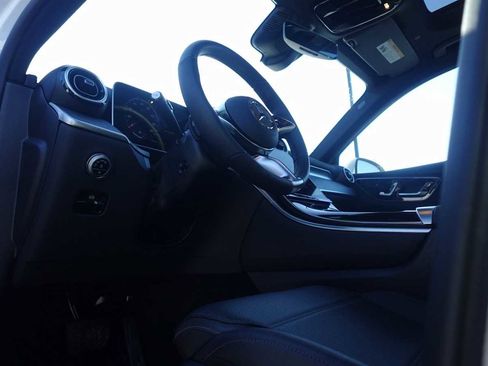 Used 2026 Mercedes-Benz GLC 300 GLC 300 image 25