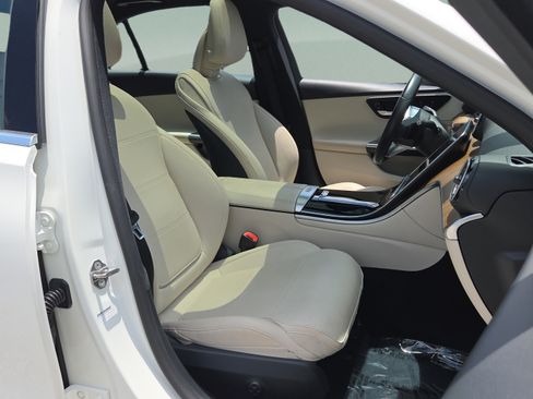 Certified 2023 Mercedes-Benz C 300 Sedan image 17