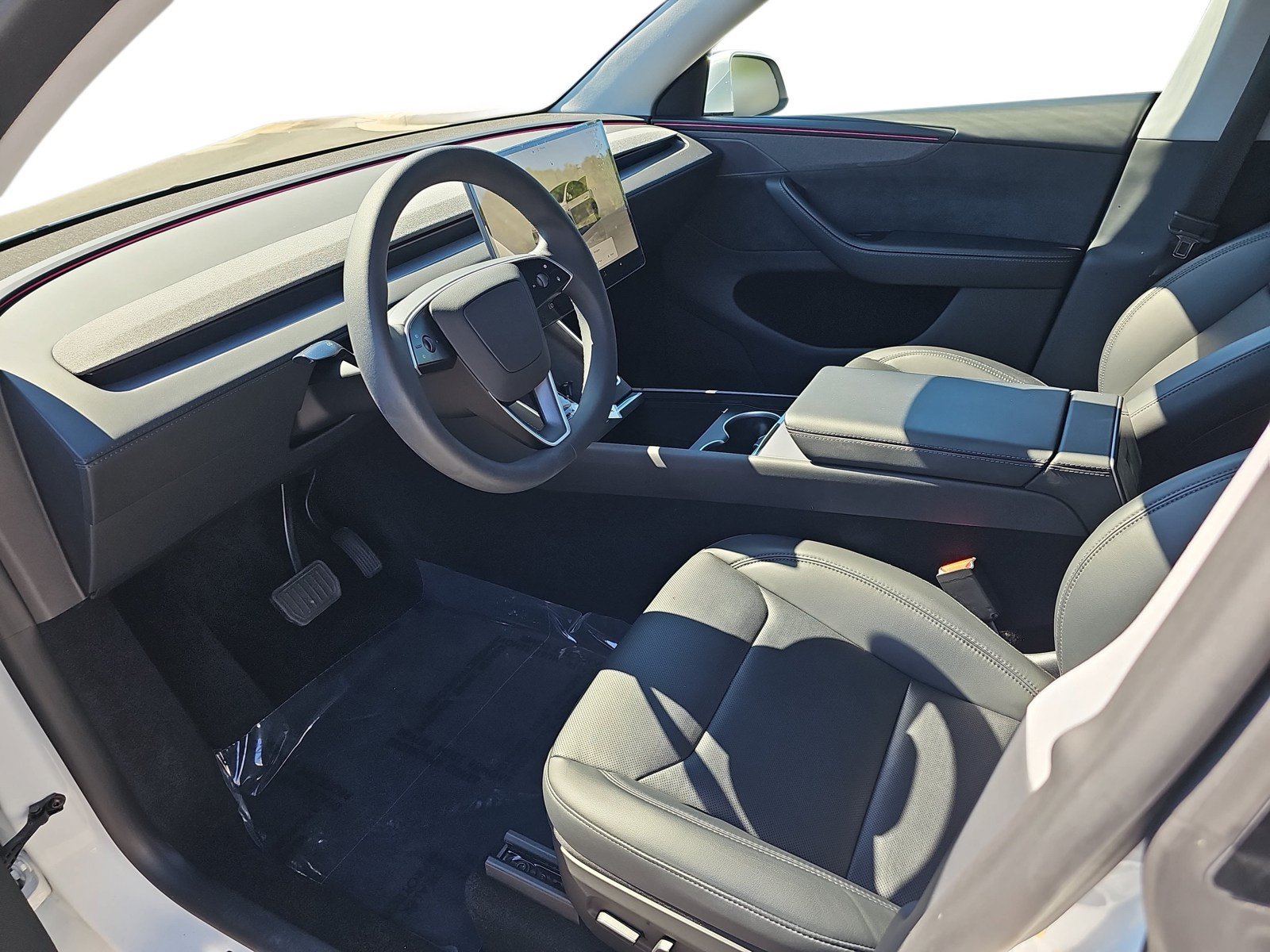 Used 2026 Tesla Model Y AWD image 13