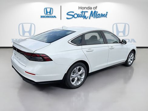 New 2026 Honda Accord LX image 7