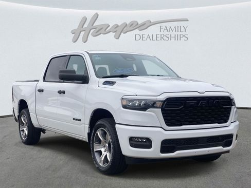 New 2026 RAM 1500 Express image 2
