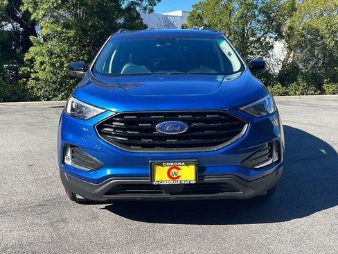 Used 2022 Ford Edge SEL w/ Sport Appearance Package image 3