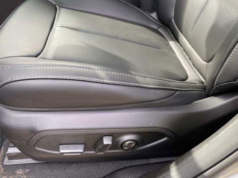 New 2026 Jeep Grand Cherokee Limited image 9