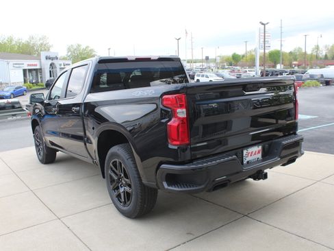 New 2026 Chevrolet Silverado 1500 RST w/ Dark Appearance Package AWD/4WD image 5