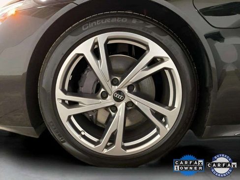 Used 2023 Audi e-tron GT Premium Plus image 28