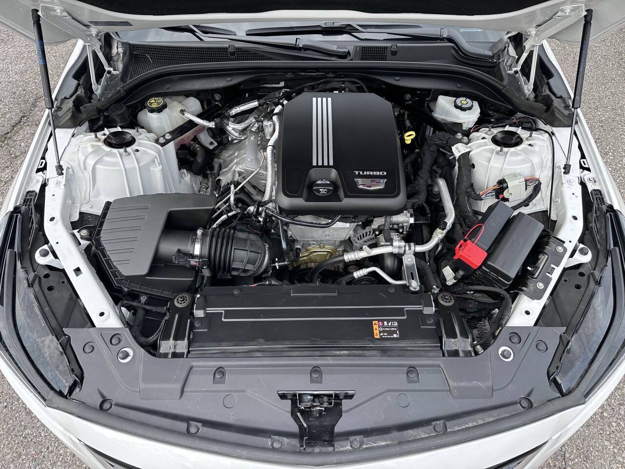 Used 2023 Cadillac CT5 Luxury AWD/4WD image 9
