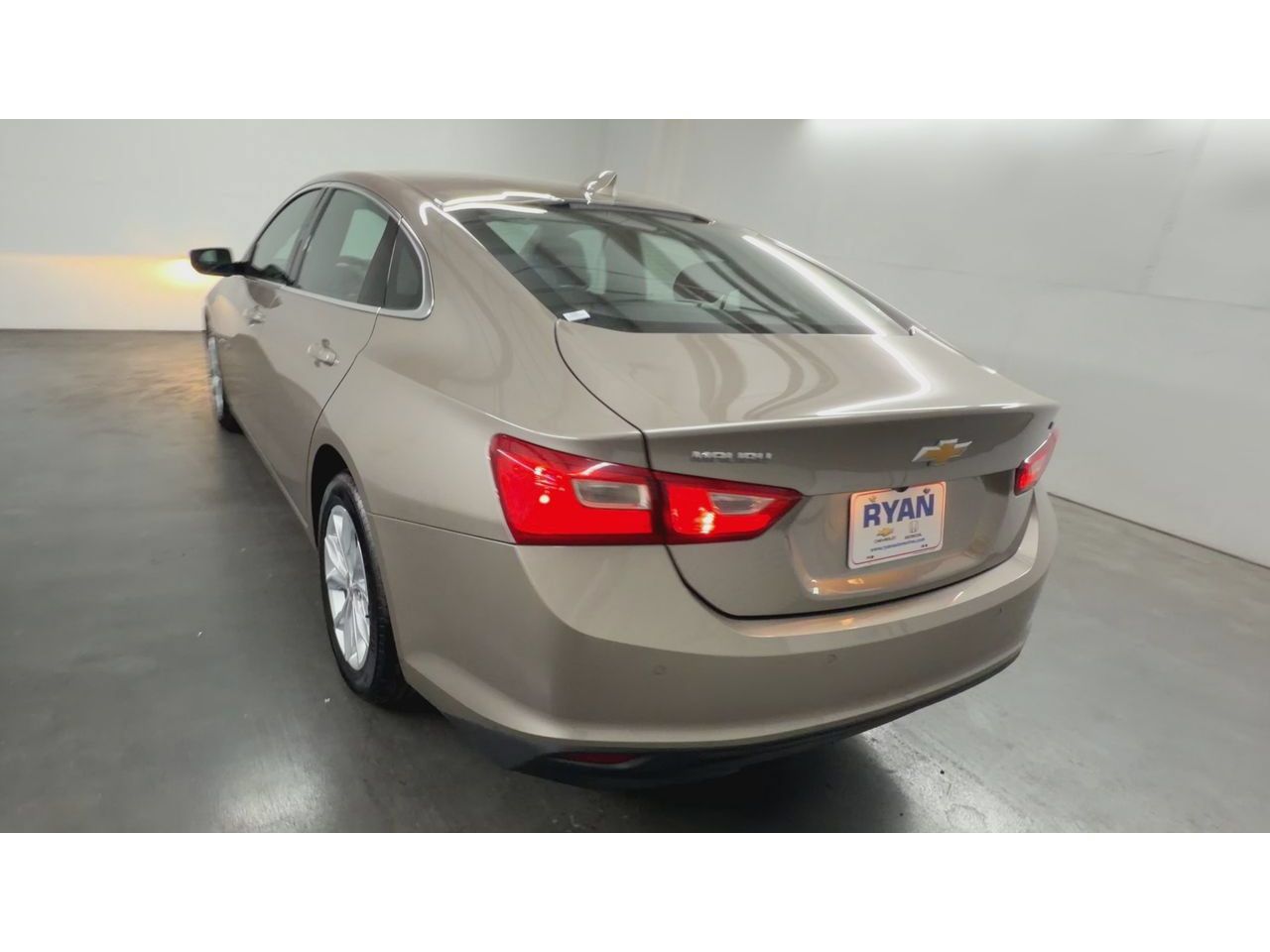 Certified 2025 Chevrolet Malibu LT FWD image 7