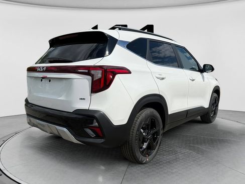 New 2026 Kia Seltos EX w/ EX Sunroof Package AWD/4WD image 5