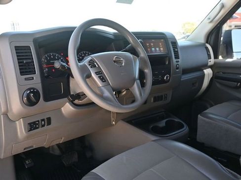 Used 2020 Nissan NV 2500 S image 18