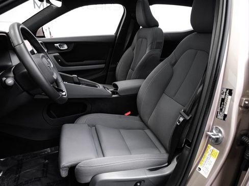 Used 2023 Polestar Polestar 2 FWD image 32