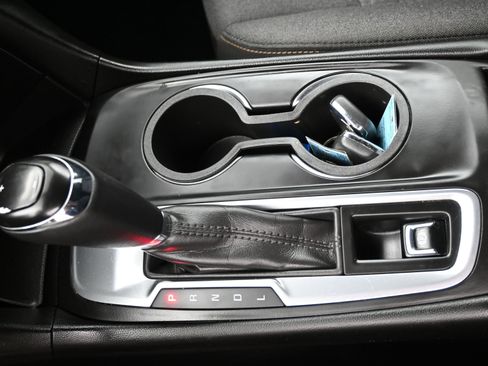 Used 2018 Chevrolet Equinox LT image 21