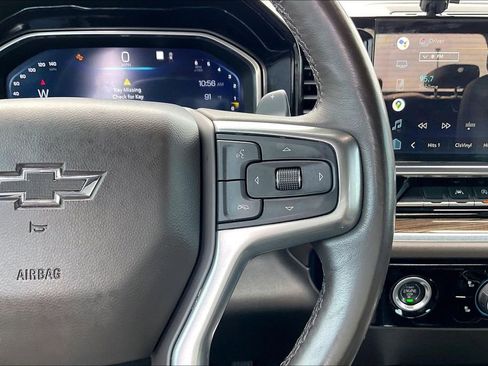 Used 2022 Chevrolet Silverado 1500 RST RWD image 11