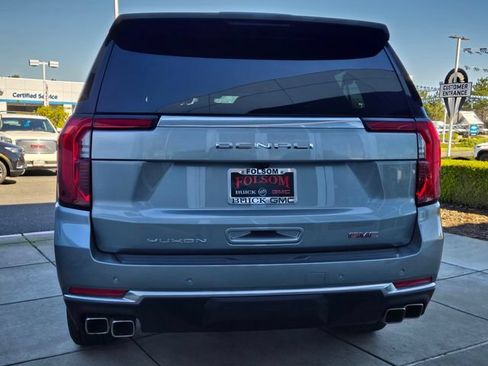 New 2026 GMC Yukon XL Denali w/ Sun & Power Step Package AWD/4WD image 5